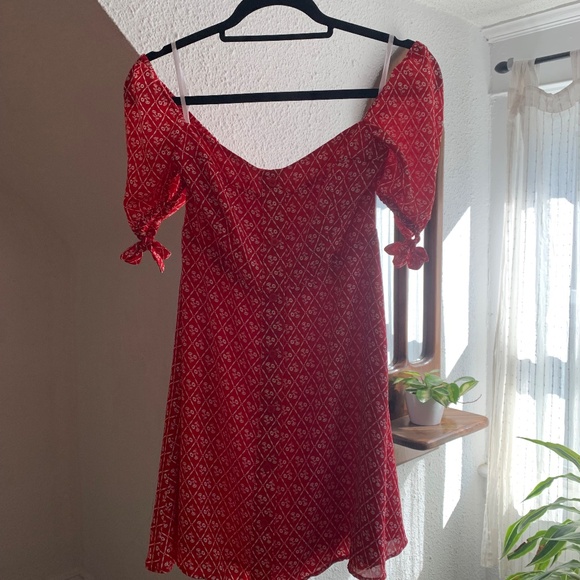 Aritzia Sunday Best Imogen Red Dress - Picture 2 of 3